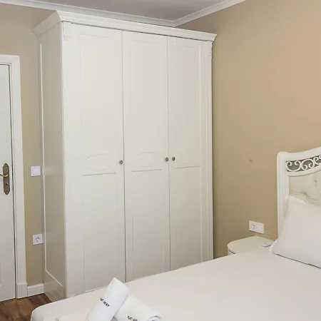 2bd In The Heart Of With Parking - Gold By Flat Mаnаger *