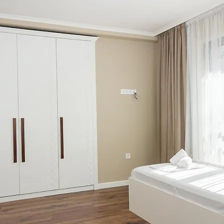 2bd In The Heart Of With Parking - Gold By Flat Mаnаger Apartament *