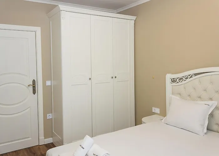 2bd In The Heart Of With Parking - Gold By Flat Mаnаger *